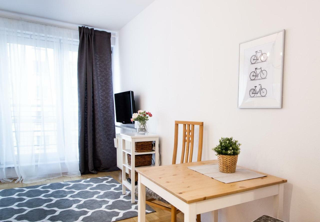 Arkadia Chillout Apartment Varşovia Exterior foto
